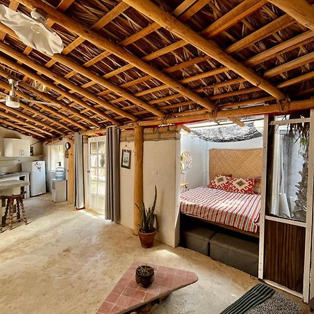 La Sardina Hostel Тодос Сантос Екстериор снимка